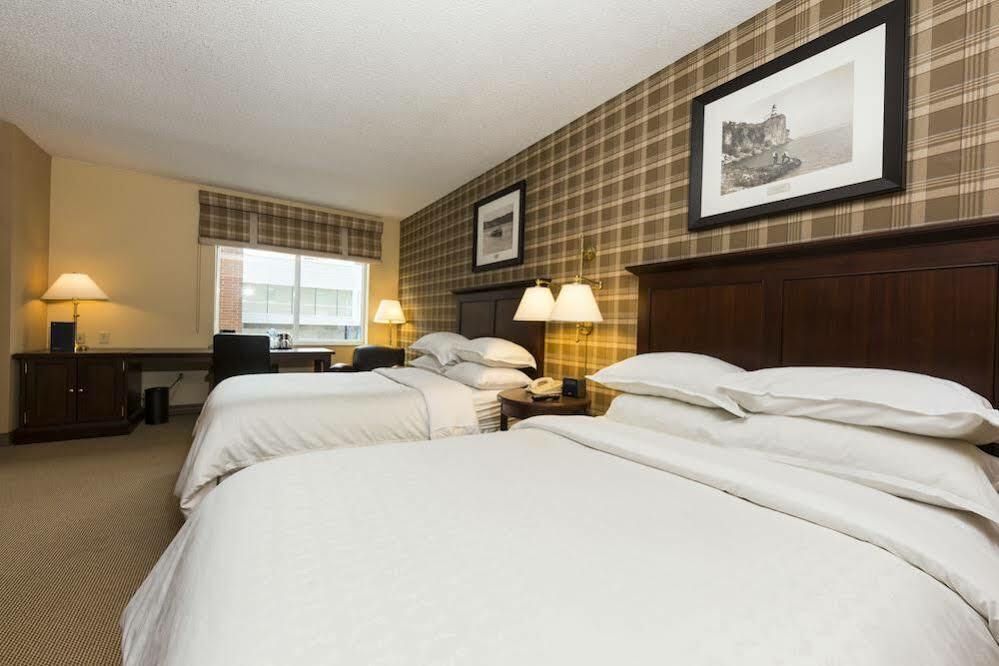 Sheraton Duluth Hotel Bagian luar foto
