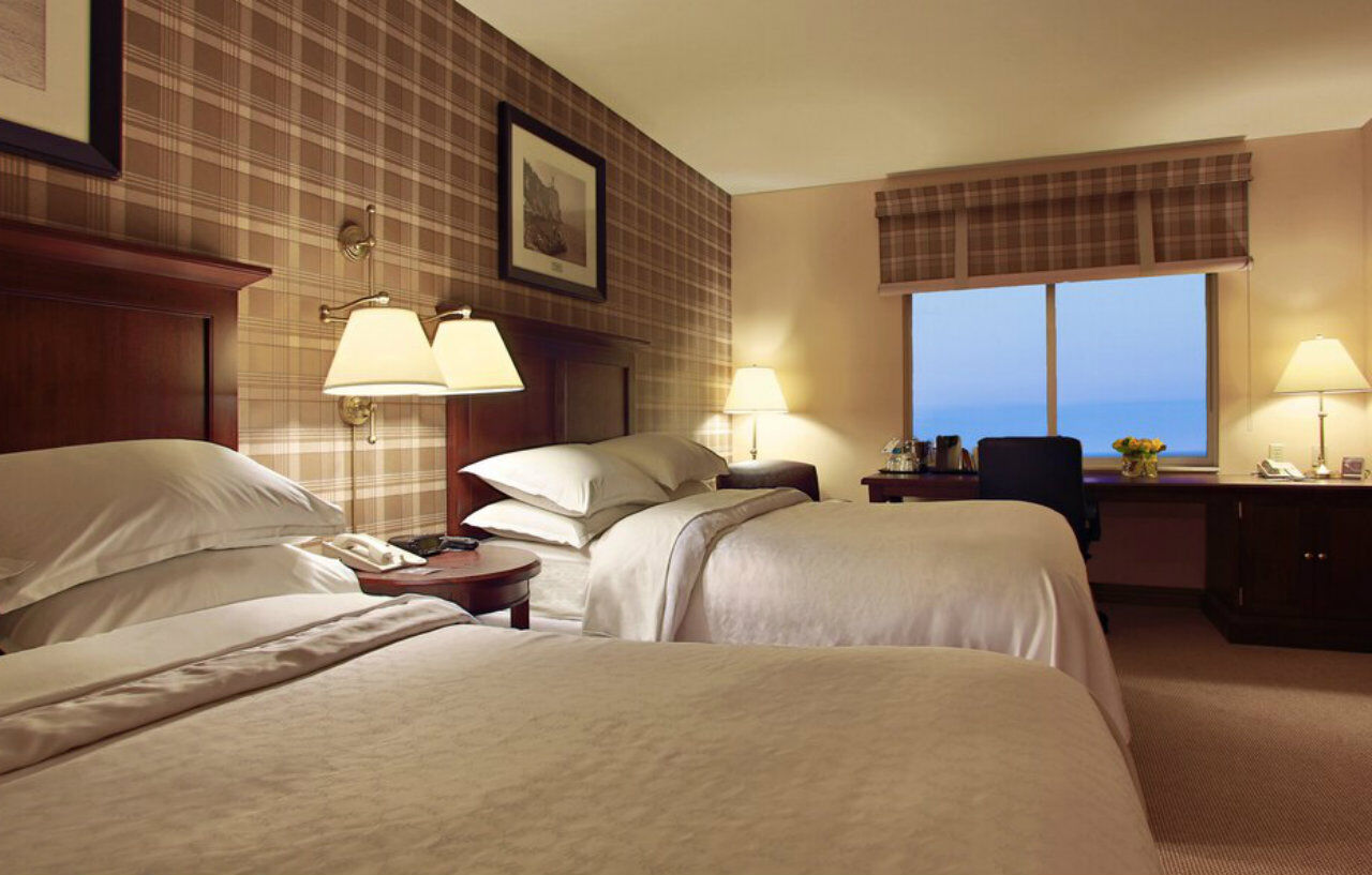 Sheraton Duluth Hotel Bagian luar foto