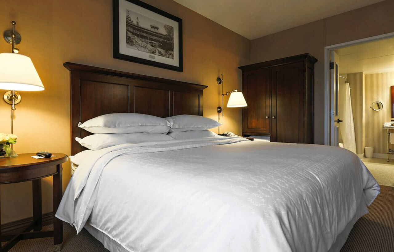 Sheraton Duluth Hotel Bagian luar foto